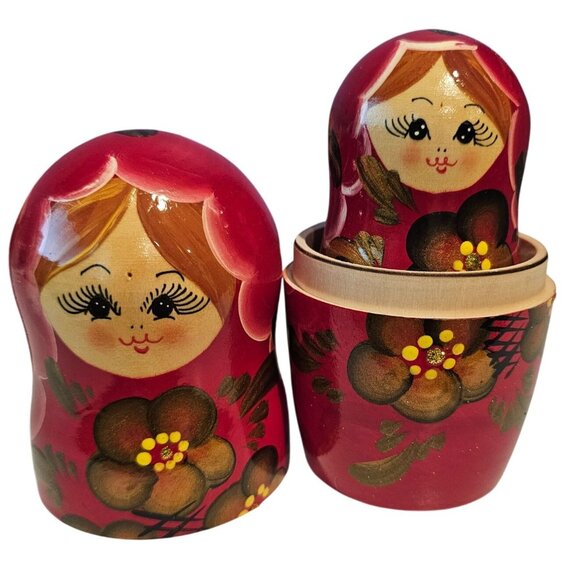 Hand-Painted Russian Matryoshka Nesting Dolls Set Of 5 Floral Design Glossy Red - Picture 12 of 16